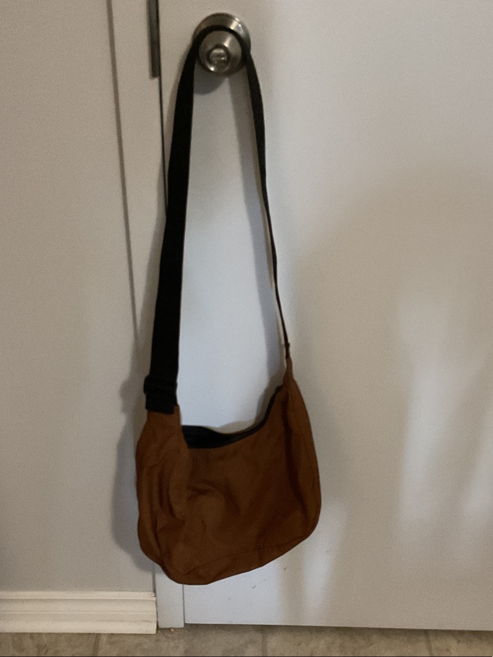 Crossbody Shoulder Bag in Brown
